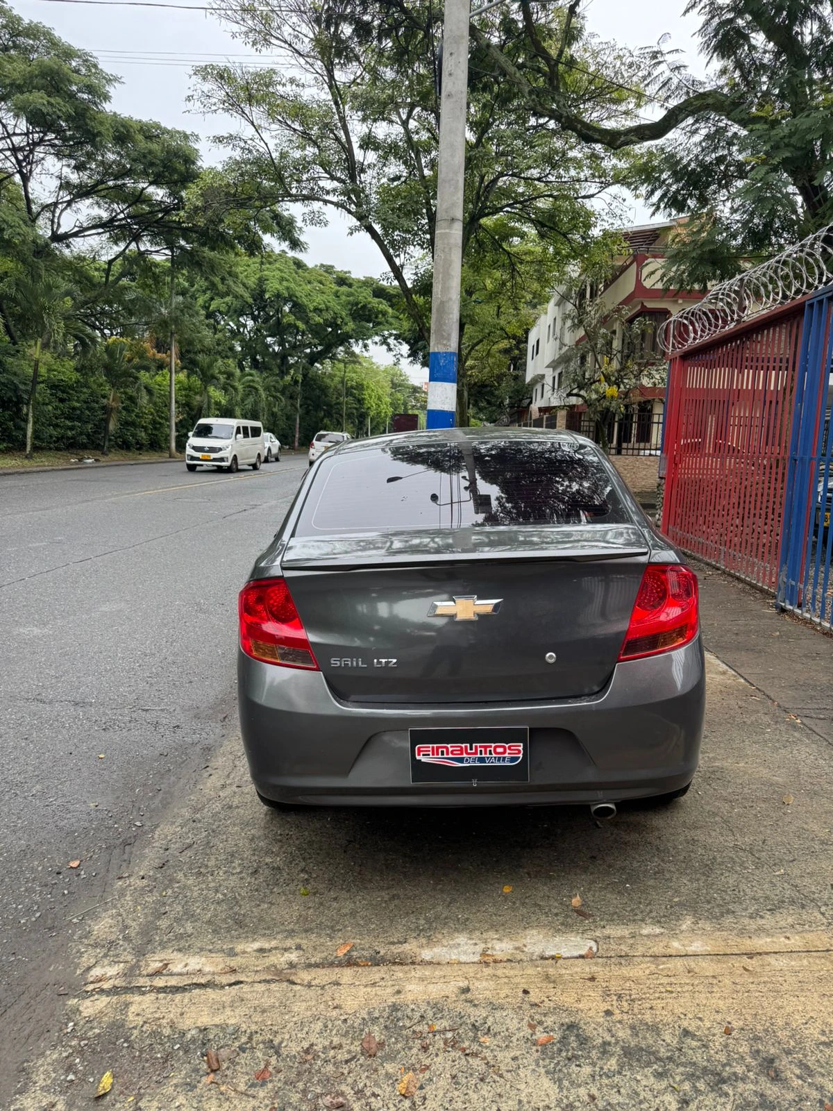 CHEVROLET SAIL LTZ 2017 - Image 4