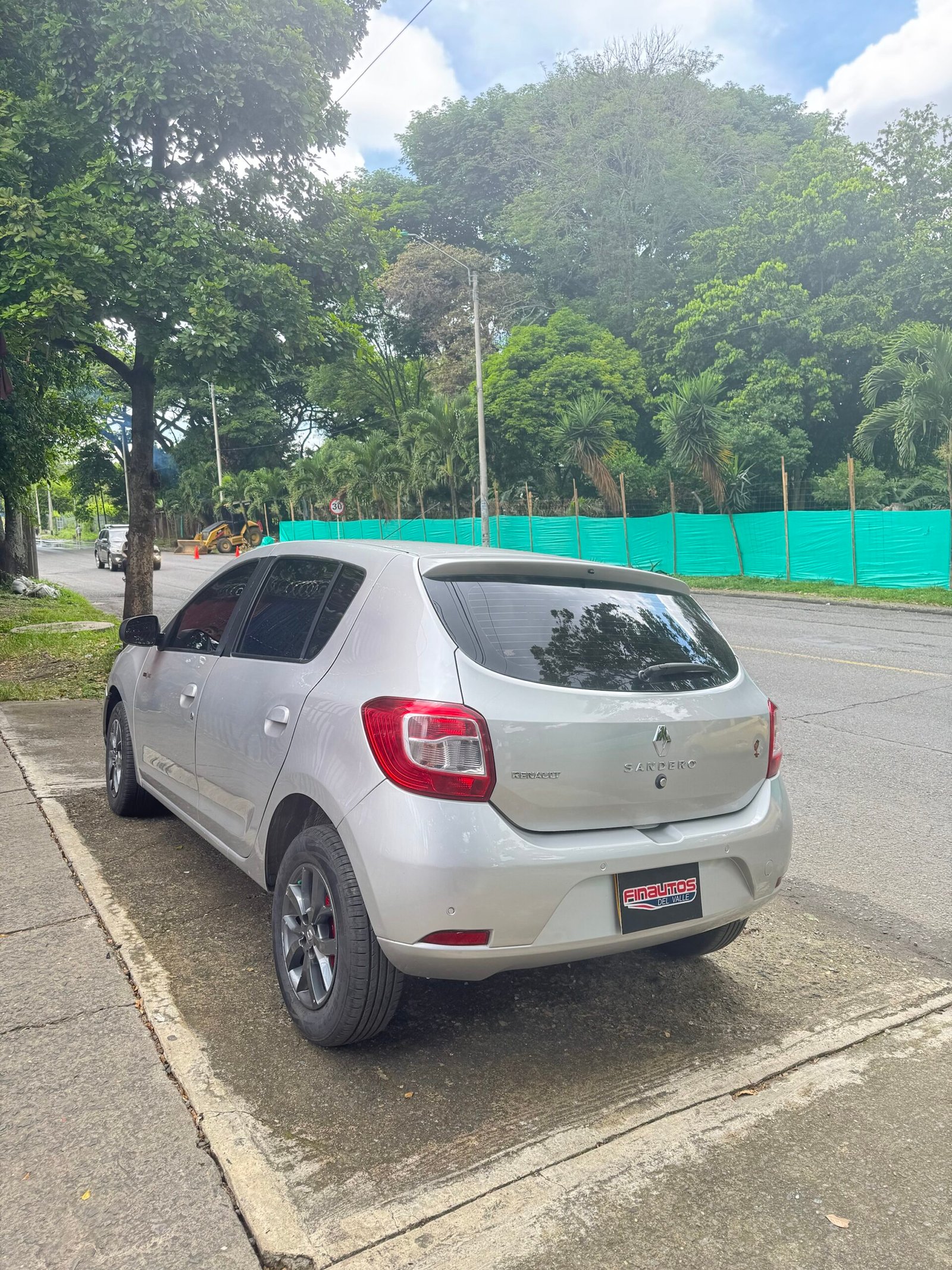 RENAULT SANDERO EXPRESSION 2018 - Image 7
