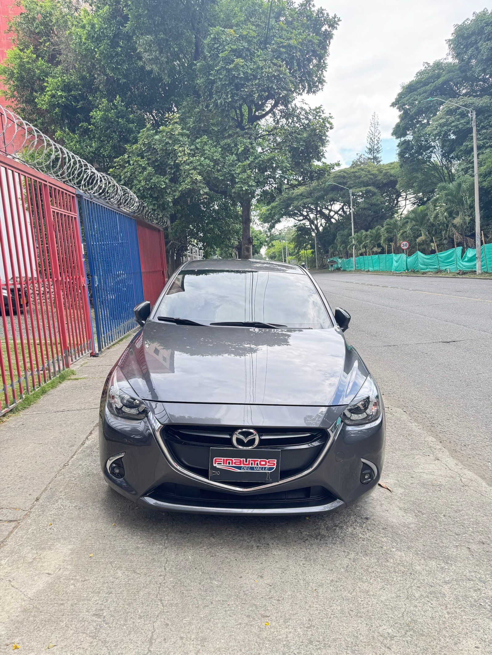 MAZDA 2 GRAND TOURING LX 2020 - Image 2