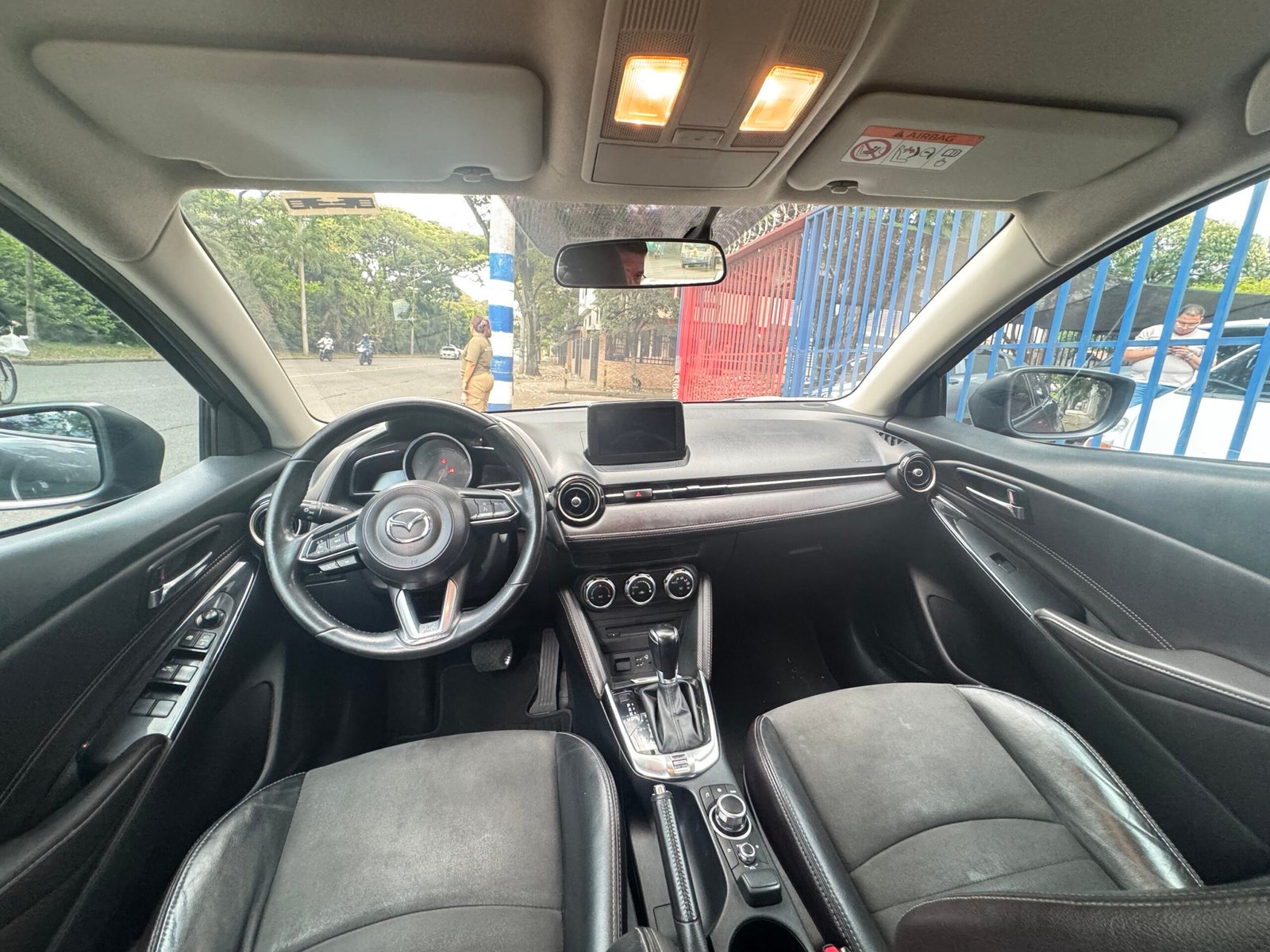 MAZDA 2 GRAND TOURING LX 2020 - Image 8