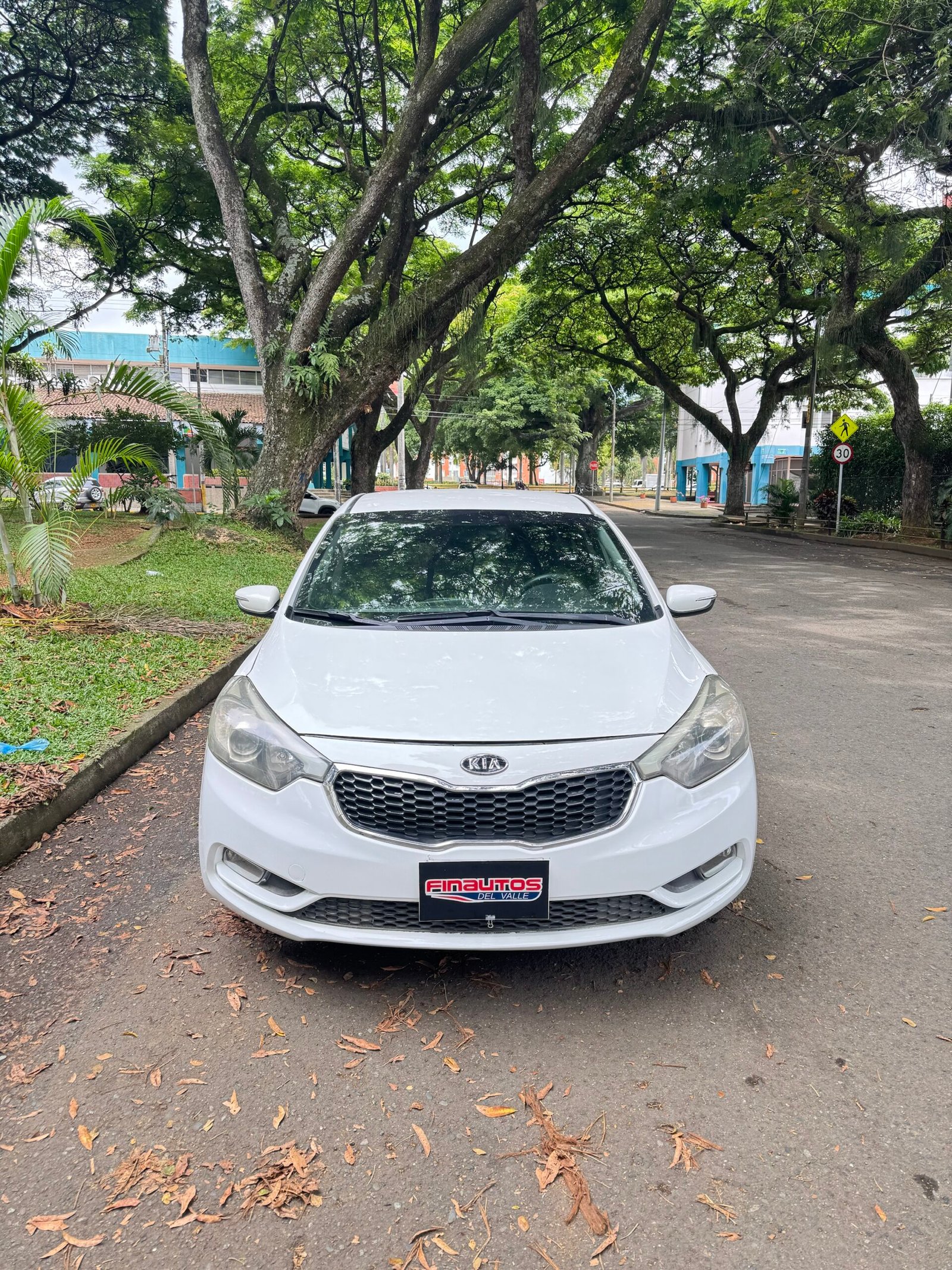 KIA CERATO PRO 2016 - Image 2