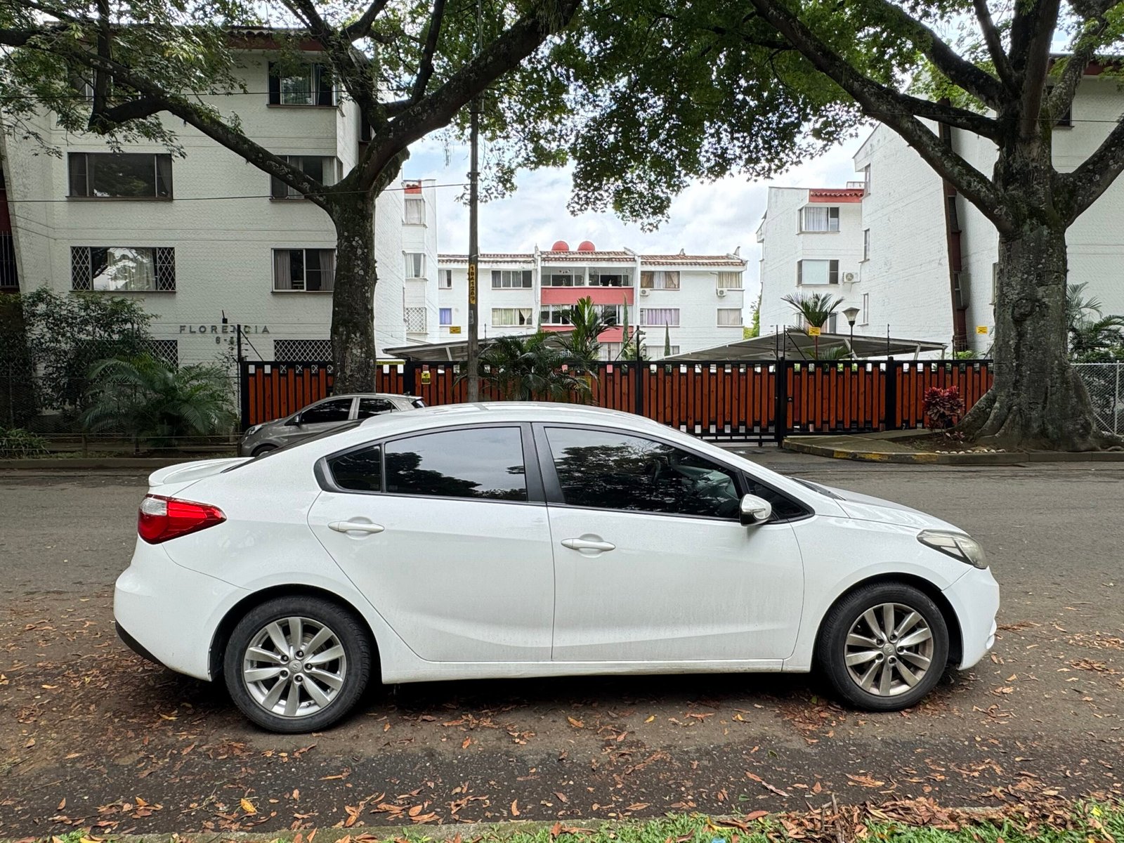 KIA CERATO PRO 2016 - Image 5