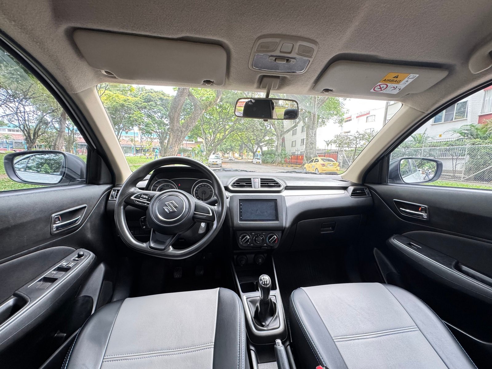 SUZUKI SWIFT DZIRE 2023 - Image 9