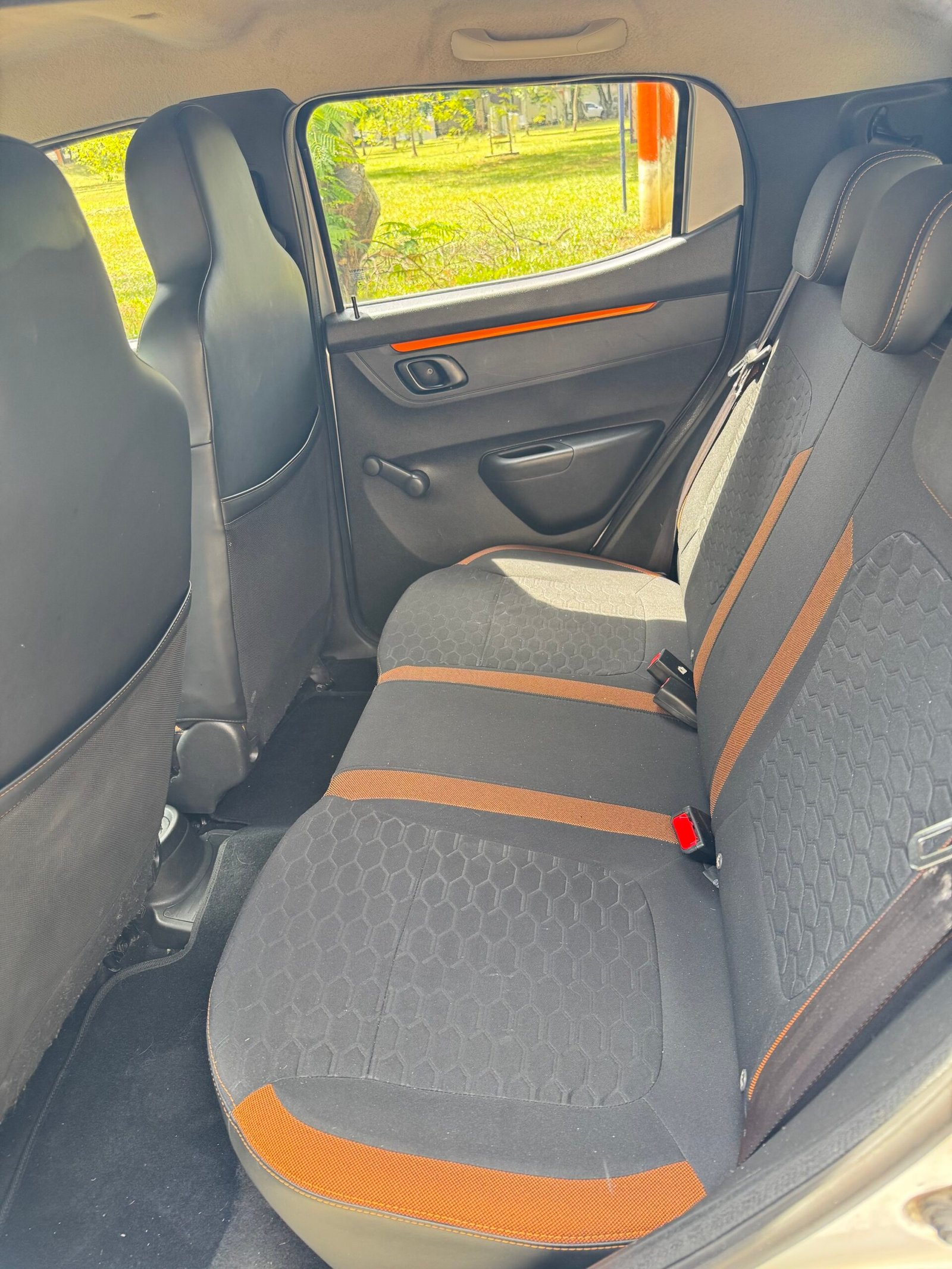 RENAULT KWID OUTSIDER 2020 - Image 10